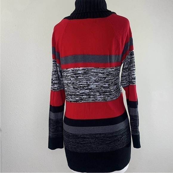 STYLE & CO Wrapped Knit Tunic Sweater Women
Size M Striped Pullover Laced Up - Picture 3 of 12